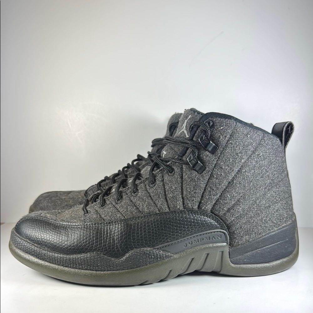 Air Jordan 12 Retro Wool High-Top Sneakers Women’s Size 10 Grey/Black